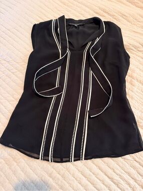 White House Black Market Black Sleeveless Tie-Neck Sleeveless with White Trim
